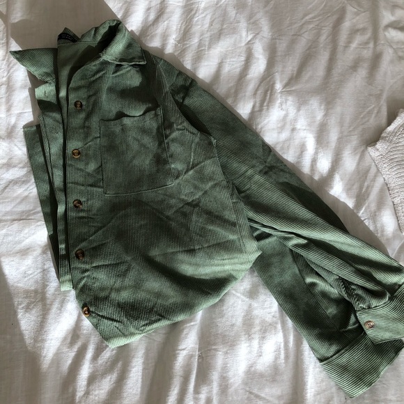 Green corduroy Jacket - Picture 3 of 4